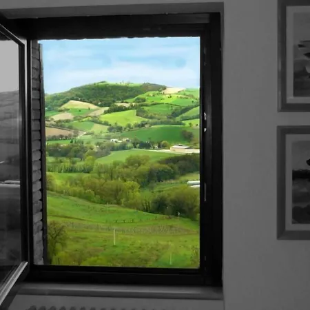 Nidastore Holidays * Arcevia